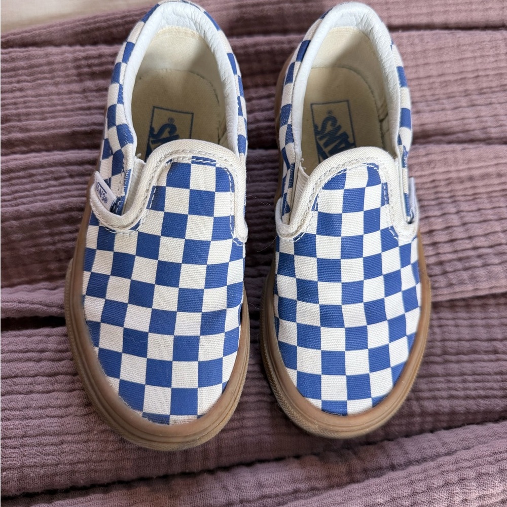 Vans Kids RARE Blue and White with Gum bottom Checkered Slip-On Sneakers